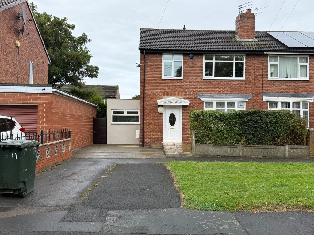 Tenbury Crescent, Longbenton, NE12 8BY